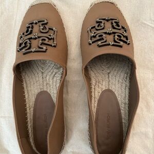EUC Espadrilles slip on Tory Burch Size 8.